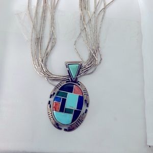 Vintage/antique turquoise silver necklace in black leather? Case adjustable